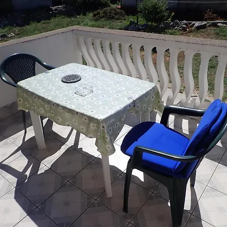 With Parking Space Starigrad, Paklenica - 25820 Apartment *